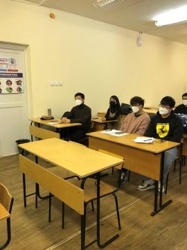 Китайские студенты встретились на общем собрании ИГНИСТ