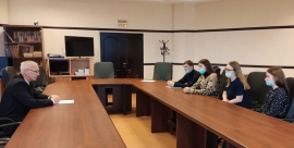 Студенты ЮИН побывали на круглом столе в областном суде