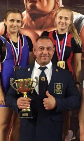 Радуемся новым золотым победам спортсменок Костромского госуниверситета!