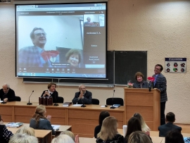 В КГУ обсудили вопросы преподавания русского языка школьникам и студентам
