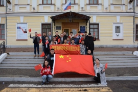 Ректорат КГУ поздравил китайских студентов с национальным праздником