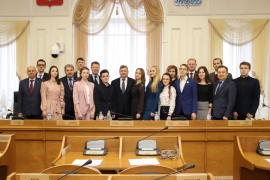 Поздравляем студентов КГУ-стипендиатов Костромской областной Думы!